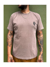 Load image into Gallery viewer, Raíces Crewneck Shirt
